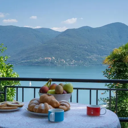 Swiss Blue Residence. Paradise Brissago