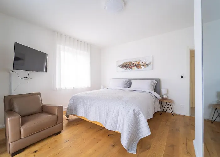 Apartament Swiss Blue Residence. Paradise