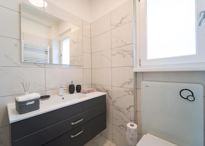 Swiss Blue Residence. Paradise Brissago